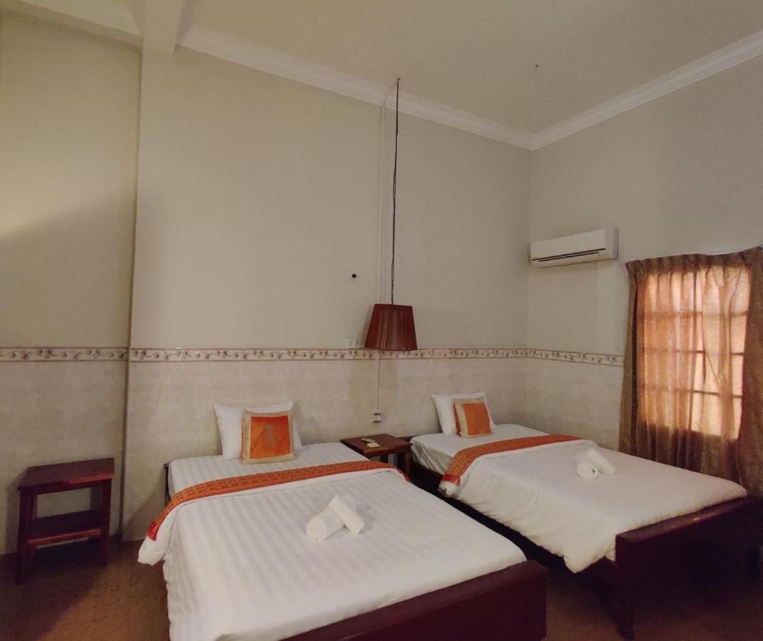 Le Tonle Hotel Kratie Bagian luar foto