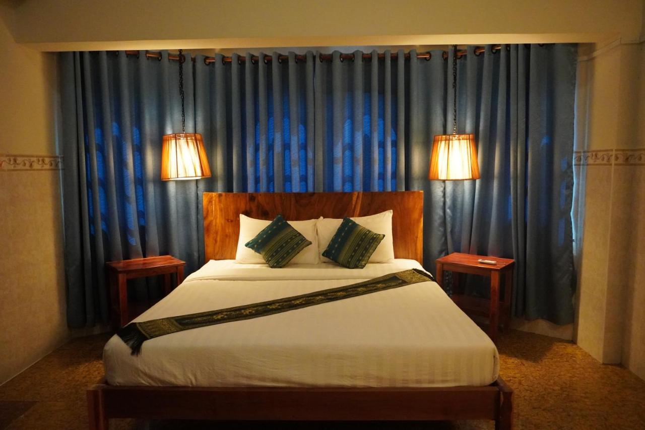 Le Tonle Hotel Kratie Bagian luar foto