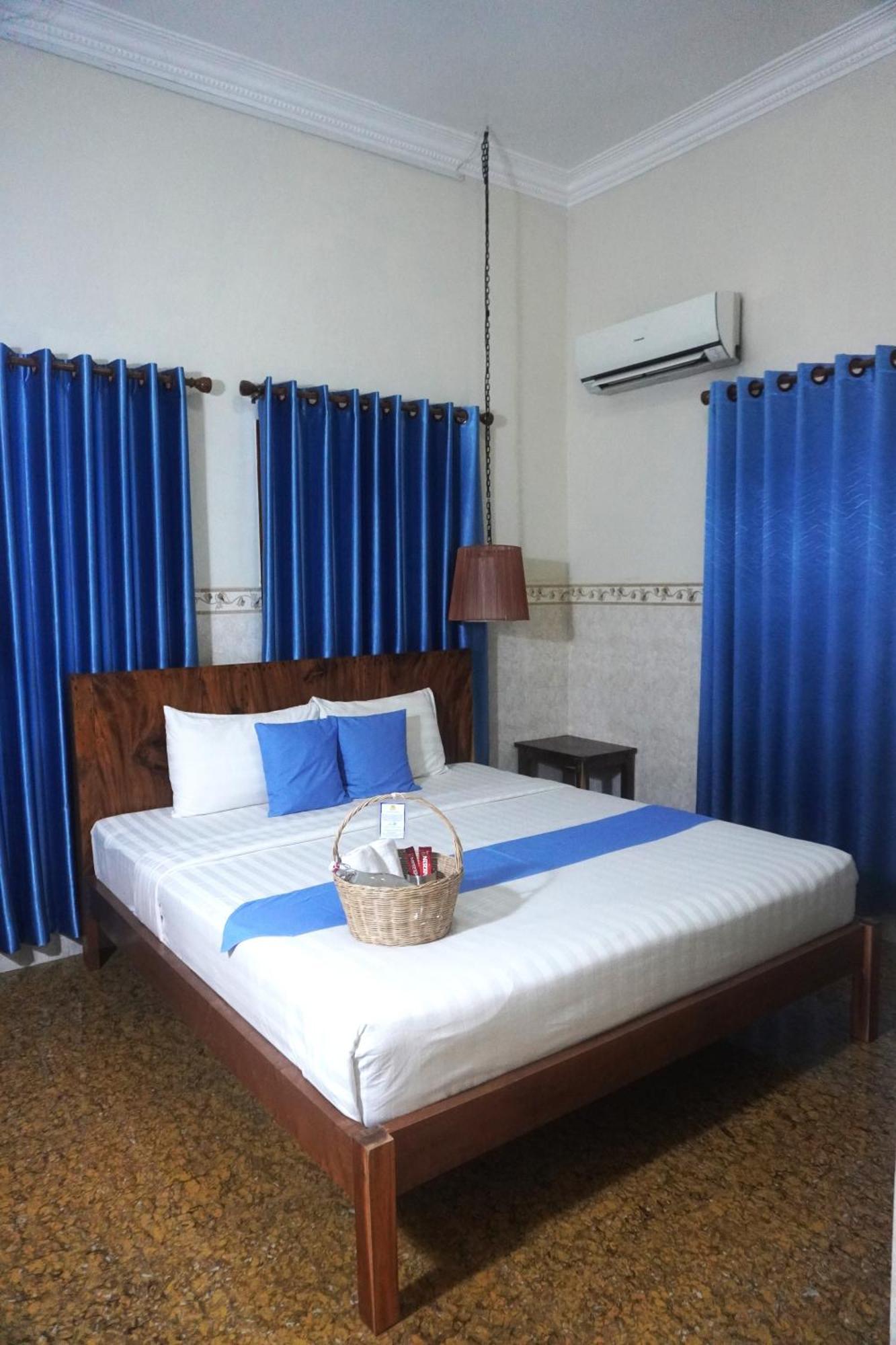 Le Tonle Hotel Kratie Bagian luar foto
