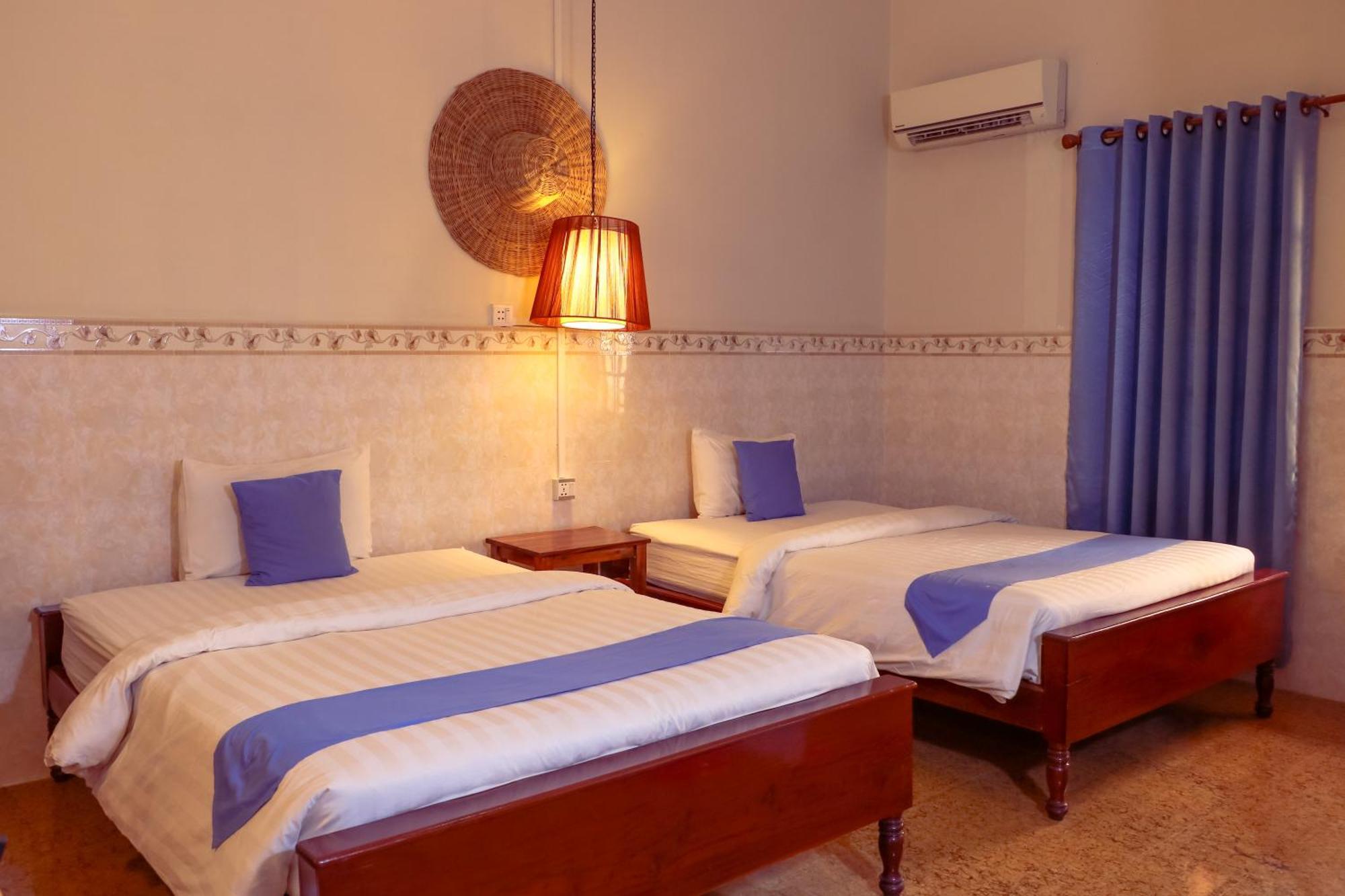 Le Tonle Hotel Kratie Bagian luar foto
