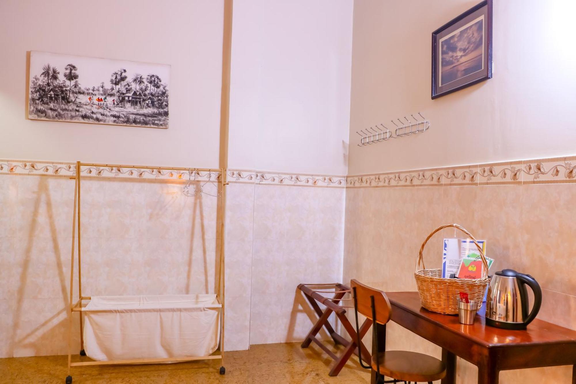 Le Tonle Hotel Kratie Bagian luar foto